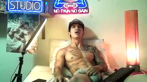 yeisoncastellanos1999 online show from 26, 11, 2025