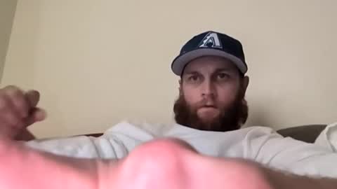 Snapshot of yekim69 chatting on 10, 11, 2025 Jennmike online show from 10, 11, 2025