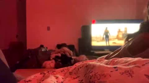 Ella Ts online show from 23, 9, 2025