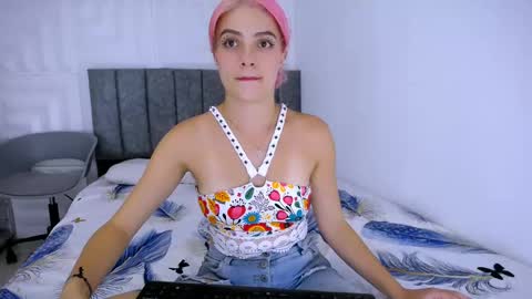 Snapshot of yemfairymcry chatting on 31, 1, 2025 YEM online show from 31, 1, 2025