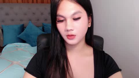 Snapshot of yen_bente chatting on 19, 10, 2025 Yen online show from 19, 10, 2025