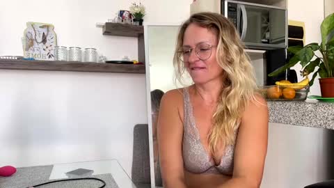 Zlata online show from 6, 2, 2025