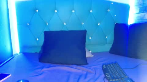 yesamin_stone18 online show from 19, 4, 2026