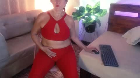 Snapshot of yeseniaa25_ chatting on 14, 11, 2025 Yeseniaa25 online show from 14, 11, 2025