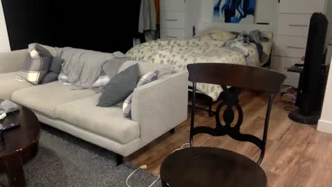 yesplesae online show from 13, 1, 2025