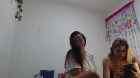 yessica and andres online show from 10, 1, 2026