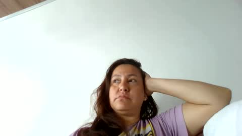 Snapshot of yessica_08 chatting on 4, 7, 2026 yessica and andres online show from 4, 7, 2026