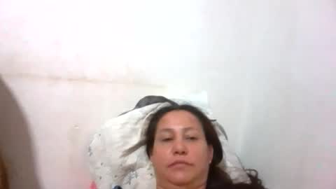 Snapshot of yessica_08 chatting on 27, 7, 2026 yessica and andres online show from 27, 7, 2026