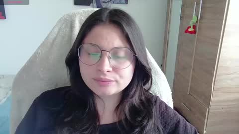 yessica_gomez01 online show from 5, 6, 2026