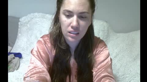 Snapshot of yesyoucanjustdoit chatting on 5, 2, 2026 Kira online show from 5, 2, 2026