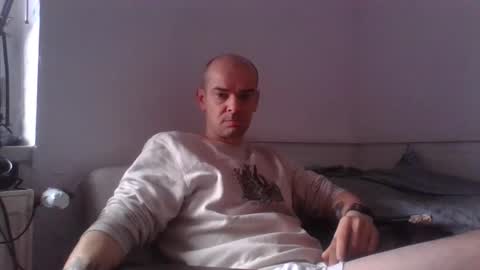 yewloo online show from 8, 2, 2026