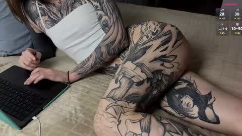 yexes online show from 10, 10, 2025