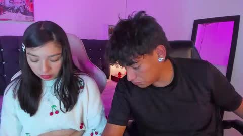 Snapshot of yiing_and_yang chatting on 23, 9, 2025 Yiing and yang online show from 23, 9, 2025