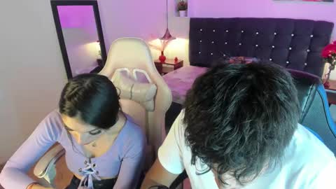 Snapshot of yiing_and_yang chatting on 11, 10, 2025 Yiing and yang online show from 11, 10, 2025