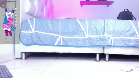 Snapshot of yiovanna19 chatting on 3, 1, 2025 Yiovanna online show from 3, 1, 2025