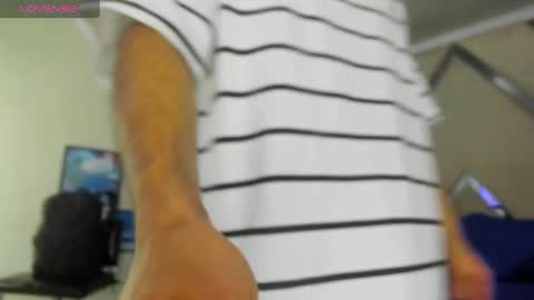 Yiyo online show from 27, 2, 2025