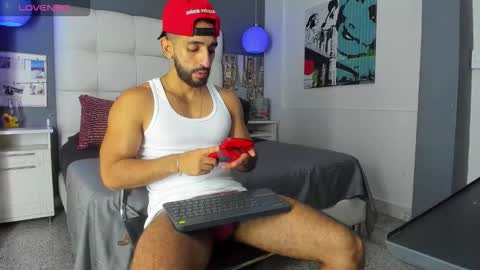 Yiyo online show from 14, 10, 2025