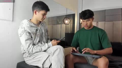 yizus_bonz online show from 2, 3, 2025