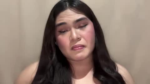 yllana love online show from 20, 12, 2024