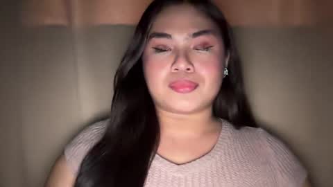 yllana love online show from 21, 12, 2024