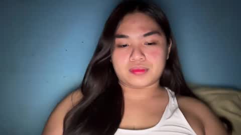 yllana love online show from 22, 12, 2024