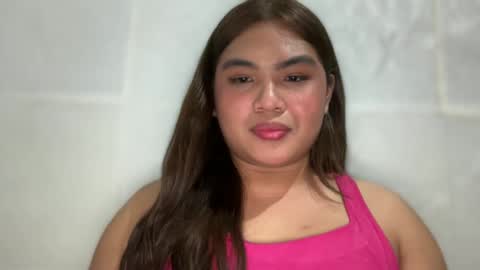 yllana love online show from 28, 1, 2025