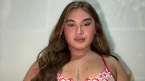 yllana love online show from 11, 2, 2025