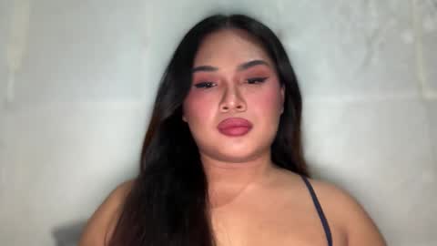 yllana love online show from 13, 4, 2026