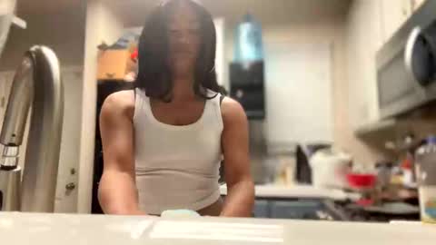 Snapshot of ynaong chatting on 9, 1, 2025 Palmela Handerson online show from 9, 1, 2025