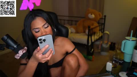 Snapshot of ynaong chatting on 22, 2, 2025 Palmela Handerson online show from 22, 2, 2025