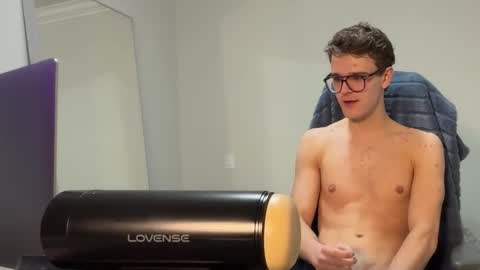 yngdesire1 online show from 15, 2, 2026