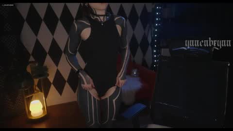 ynnenbrynn online show from 17, 4, 2026