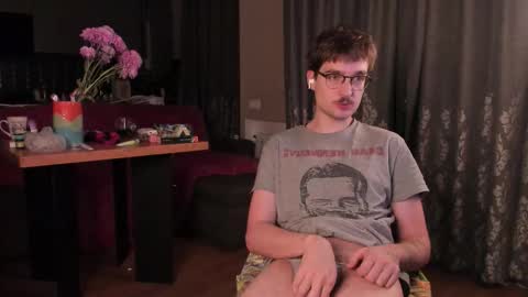 Max online show from 15, 11, 2025