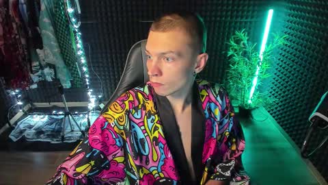 Snapshot of yoi_aji chatting on 31, 10, 2025 You can ask my name in pm online show from 31, 10, 2025