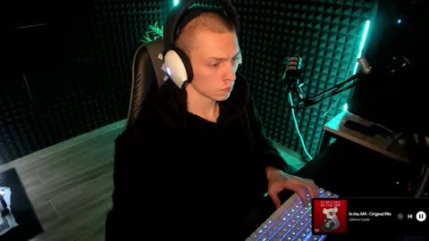 Snapshot of yoi_aji chatting on 5, 12, 2025 You can ask my name in pm online show from 5, 12, 2025