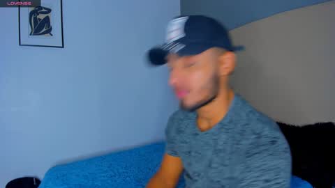 Yoi Olimpo online show from 4, 12, 2024