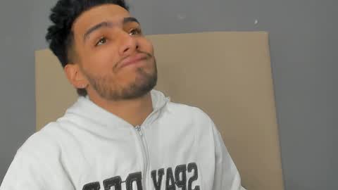 Yoi Olimpo online show from 29, 1, 2025