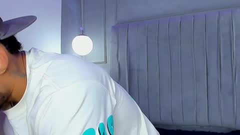 Yoi Olimpo online show from 21, 2, 2025