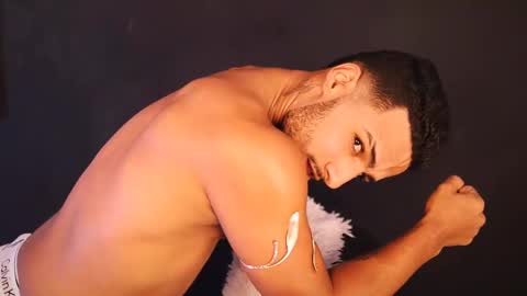 Yoi Olimpo online show from 24, 2, 2025