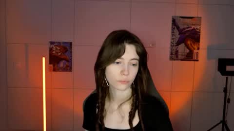 yoka_paradoxxx online show from 15, 10, 2025