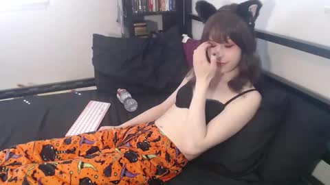 Snapshot of yokaigirl chatting on 11, 10, 2025 Yokai Girl online show from 11, 10, 2025