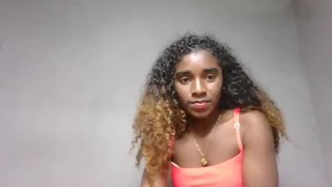 Snapshot of yolandrina05 chatting on 22, 9, 2025 yolandrina05 online show from 22, 9, 2025