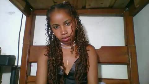 Snapshot of yolandrina05 chatting on 6, 2, 2026 yolandrina05 online show from 6, 2, 2026