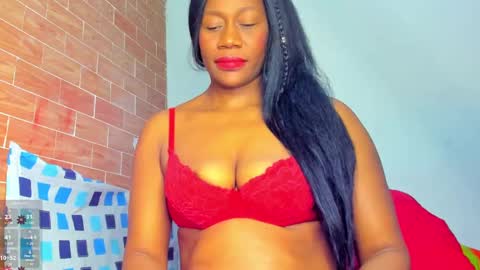 yonnsol_avril online show from 6, 1, 2025