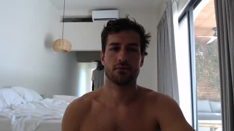 Yoooups online show from 5, 10, 2025