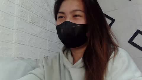 Snapshot of yoshiko_shine chatting on 12, 2, 2025 ASK ME online show from 12, 2, 2025