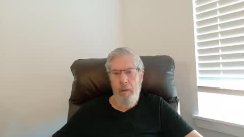 Snapshot of yougogirl_3 chatting on 19, 7, 2026 Colorado Guy Straight online show from 19, 7, 2026