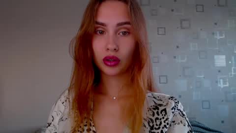 Snapshot of your_ameliaa chatting on 2, 6, 2026 Amelia online show from 2, 6, 2026