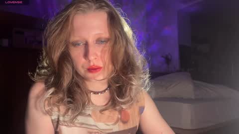Snapshot of your_coraline_ chatting on 24, 12, 2024 your_coraline_ online show from 24, 12, 2024