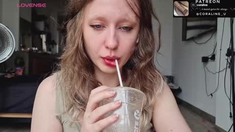 Snapshot of your_coraline_ chatting on 14, 1, 2025 your_coraline_ online show from 14, 1, 2025